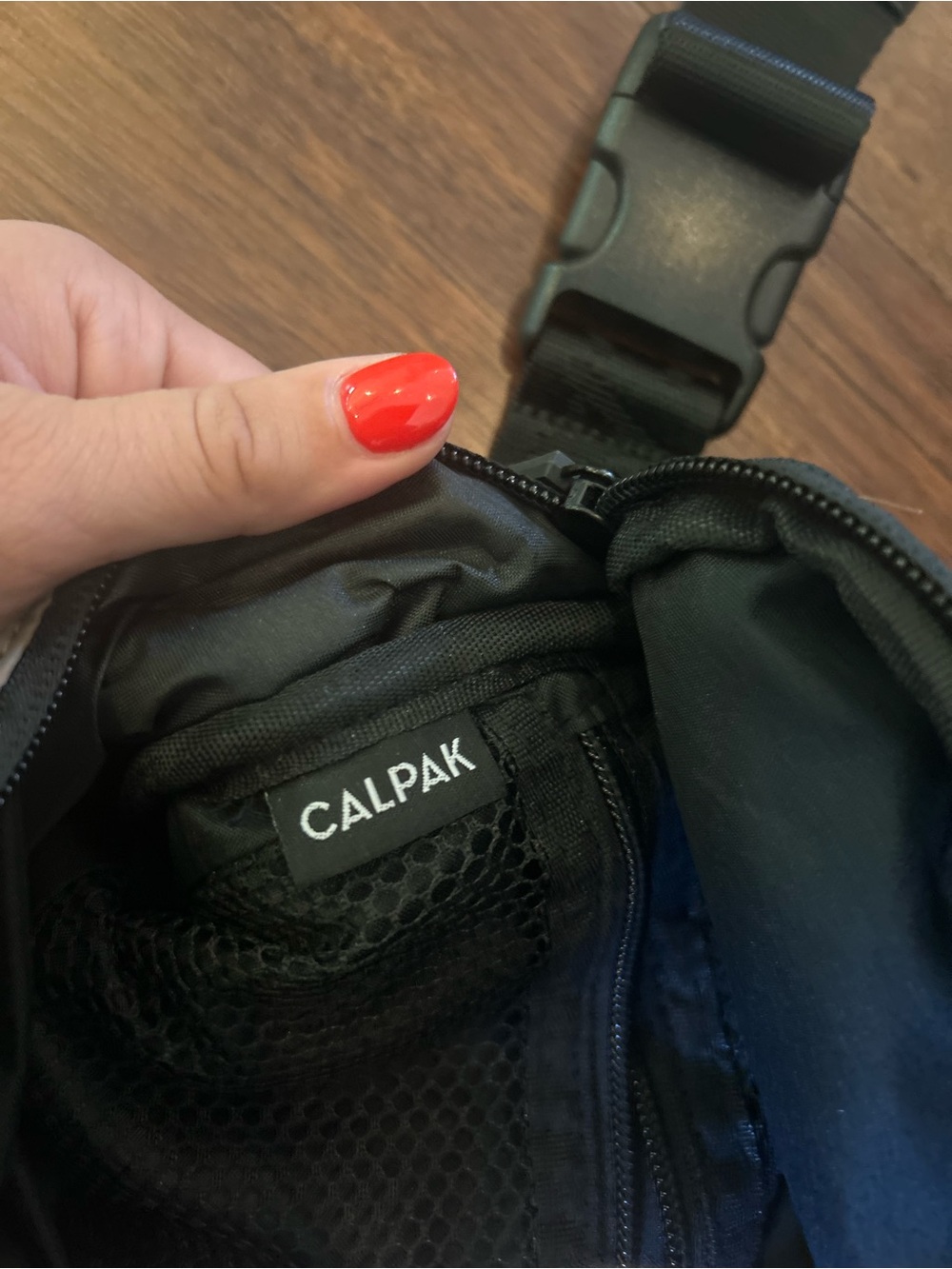 Calpak Crossbody Sling Bag - Lightweight Everyday Carry - Picture 3 of 3